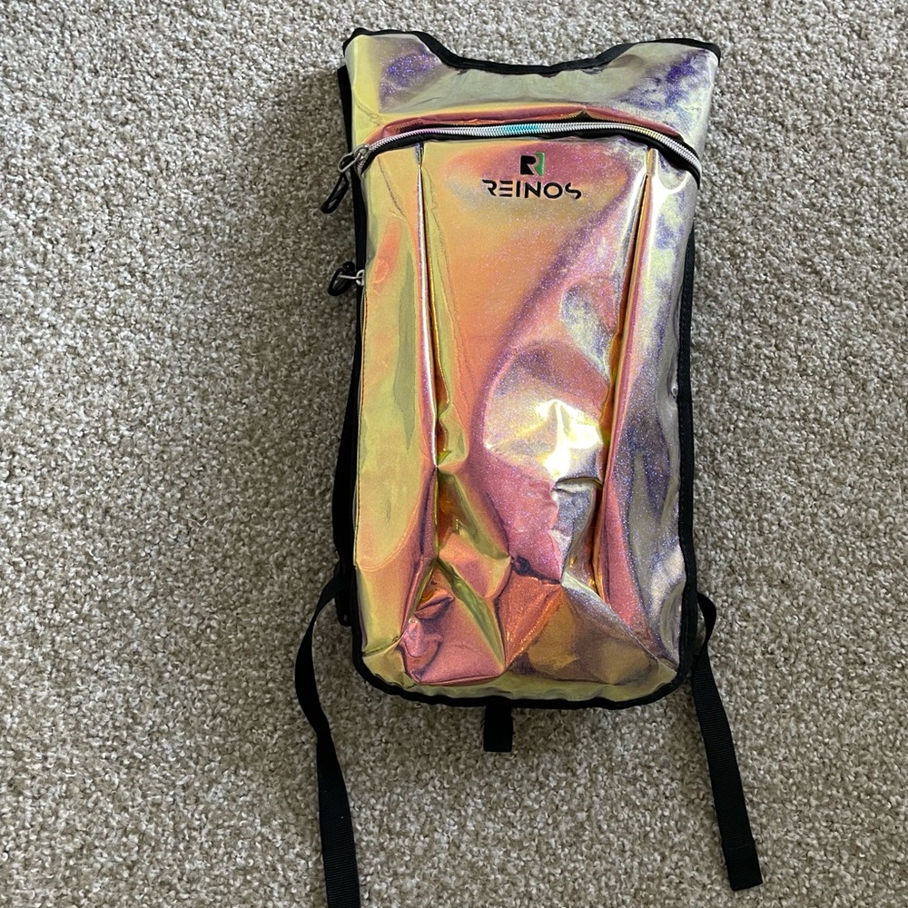 Reinos hydration backpack